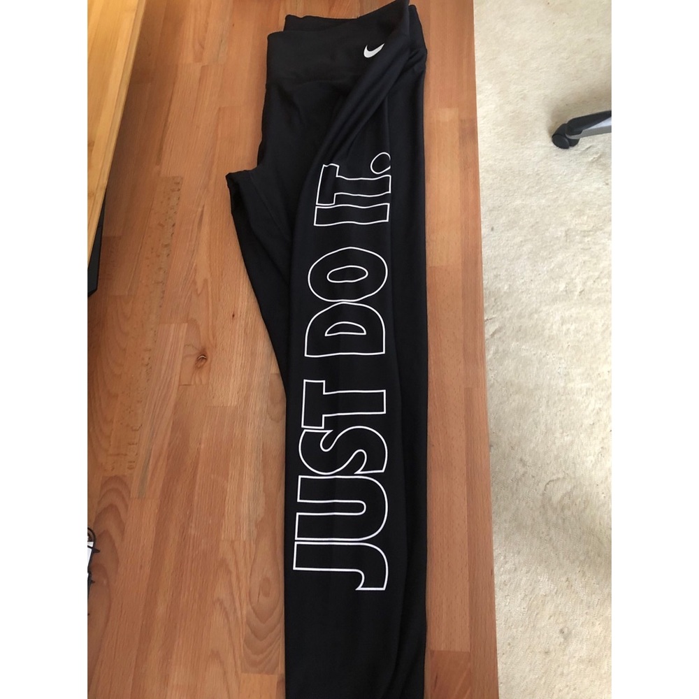 Nike leggings (XL)